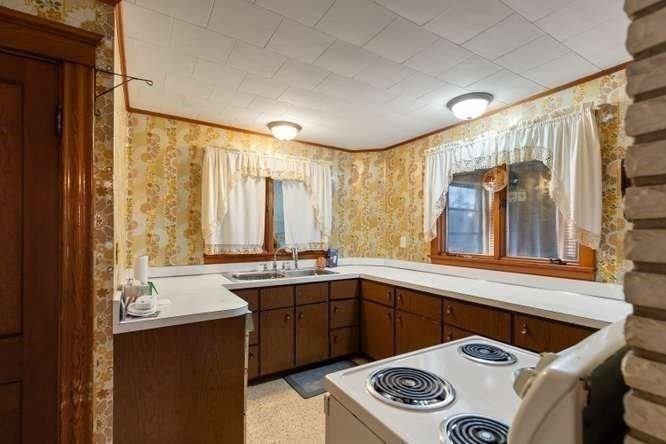 42 Piedmont St, Lynn, MA 01904 - Image 12
