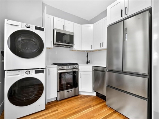 1576 Cambridge St, Apt 2F
