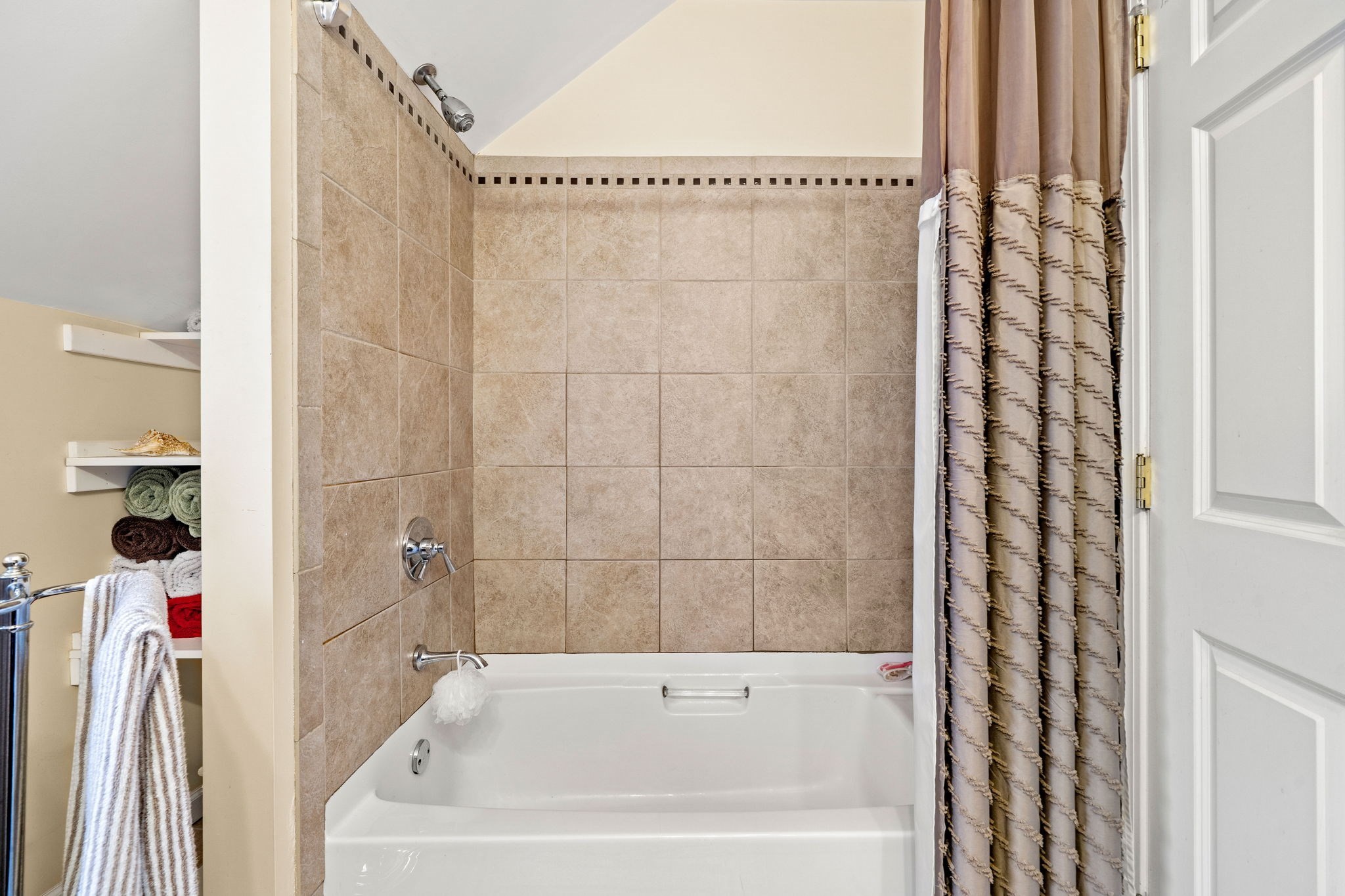 15 Beacon St, Salem, MA 01970 - Image 22