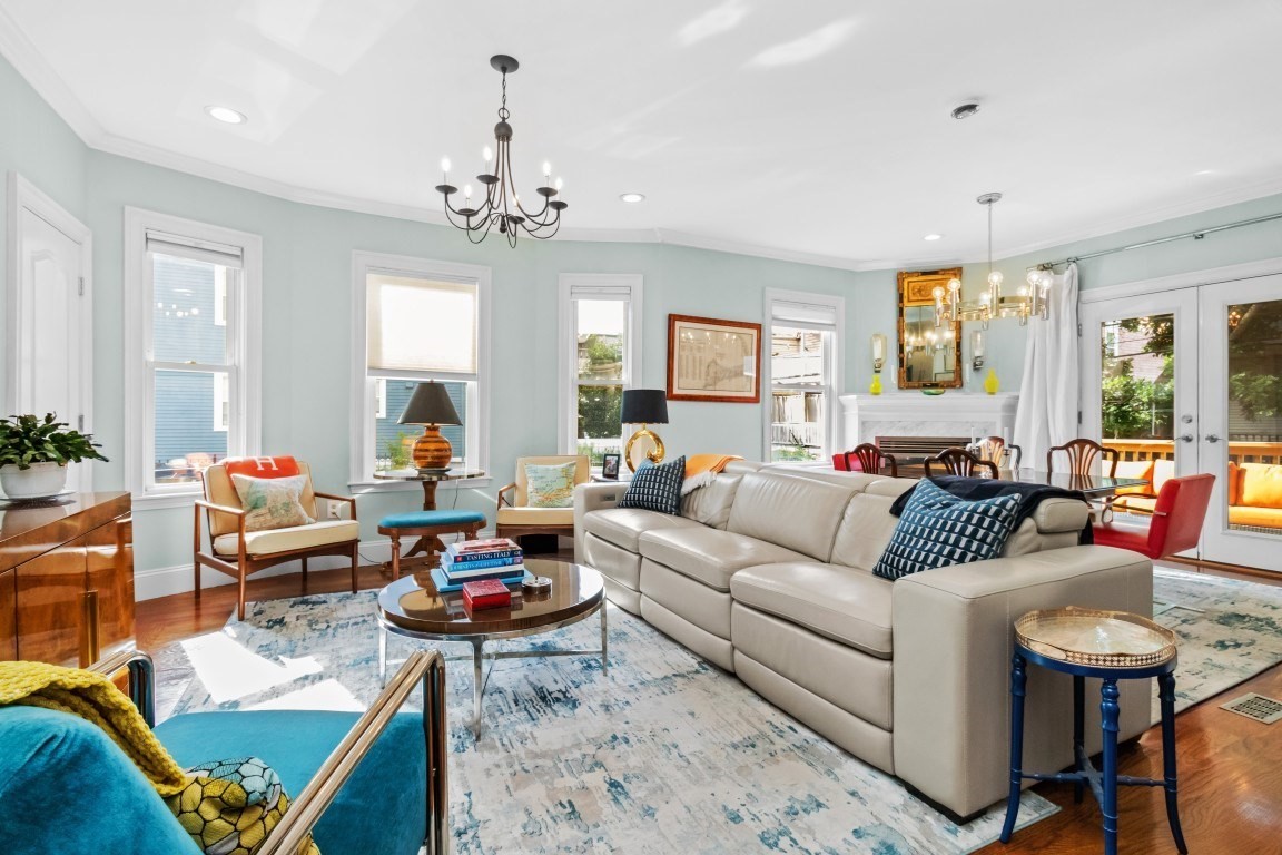 264 East Cottage Unit 1, Dorchester, Boston, MA 02125