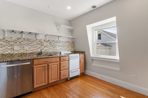 102 Jaques Street, Apt 2