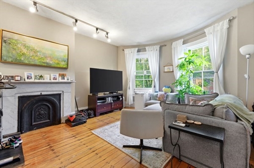 87 Worcester St, Apt 4