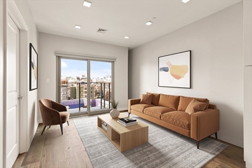 10 Essex St., Apt 208