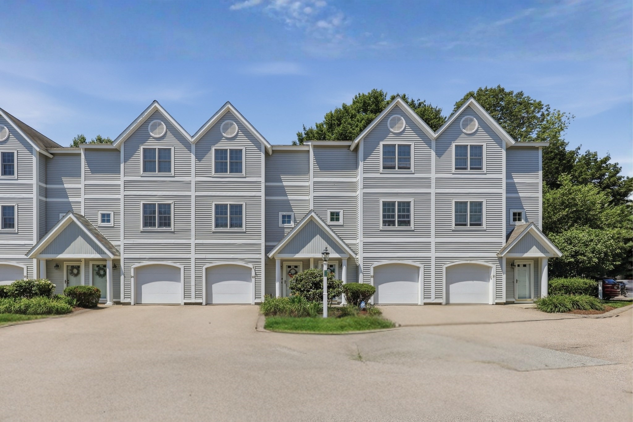 140 Commonwealth Ave Unit 23, North Attleboro, MA 02776