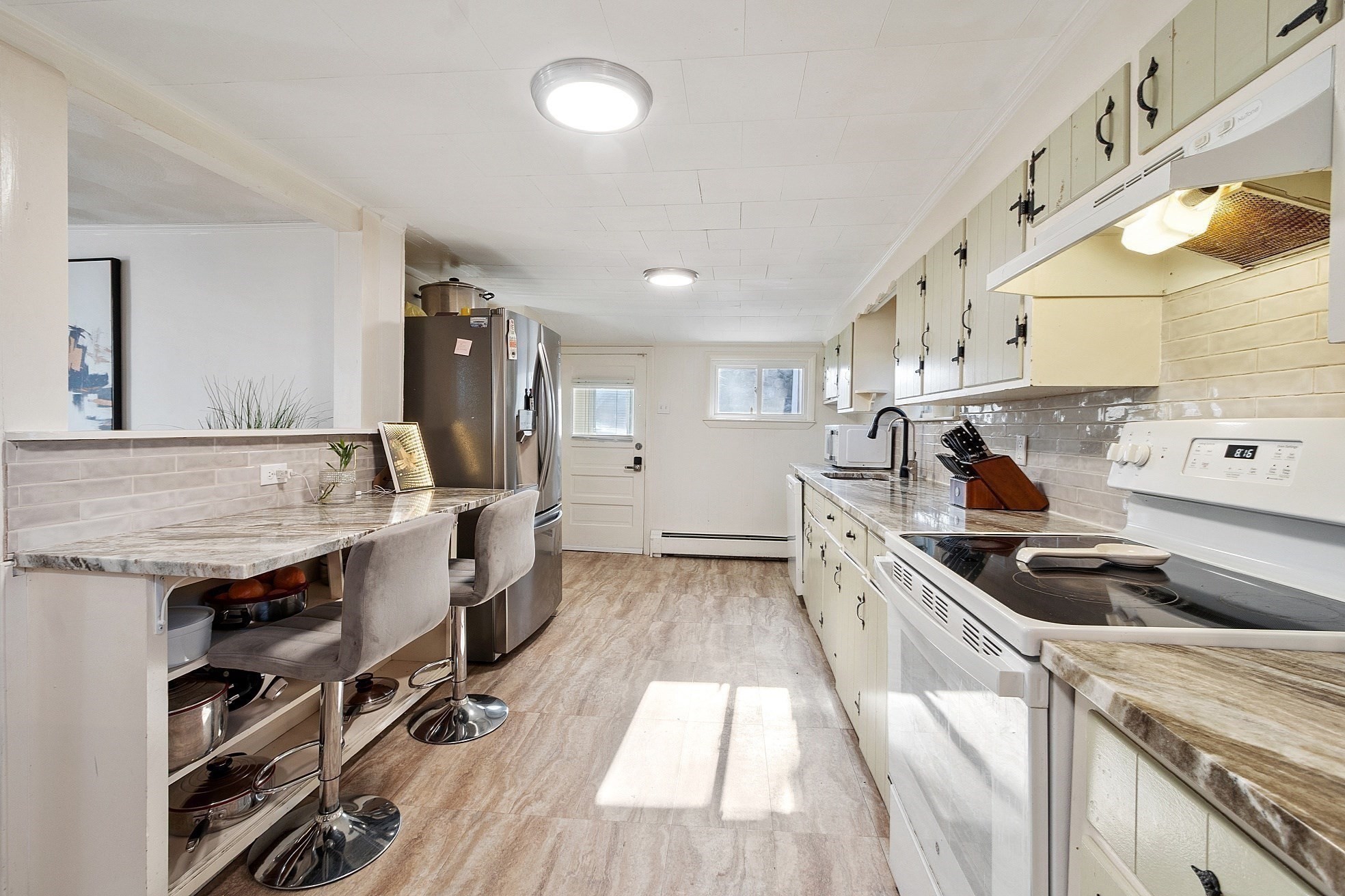 2 Grove St, Methuen, MA 01844 - Image 15