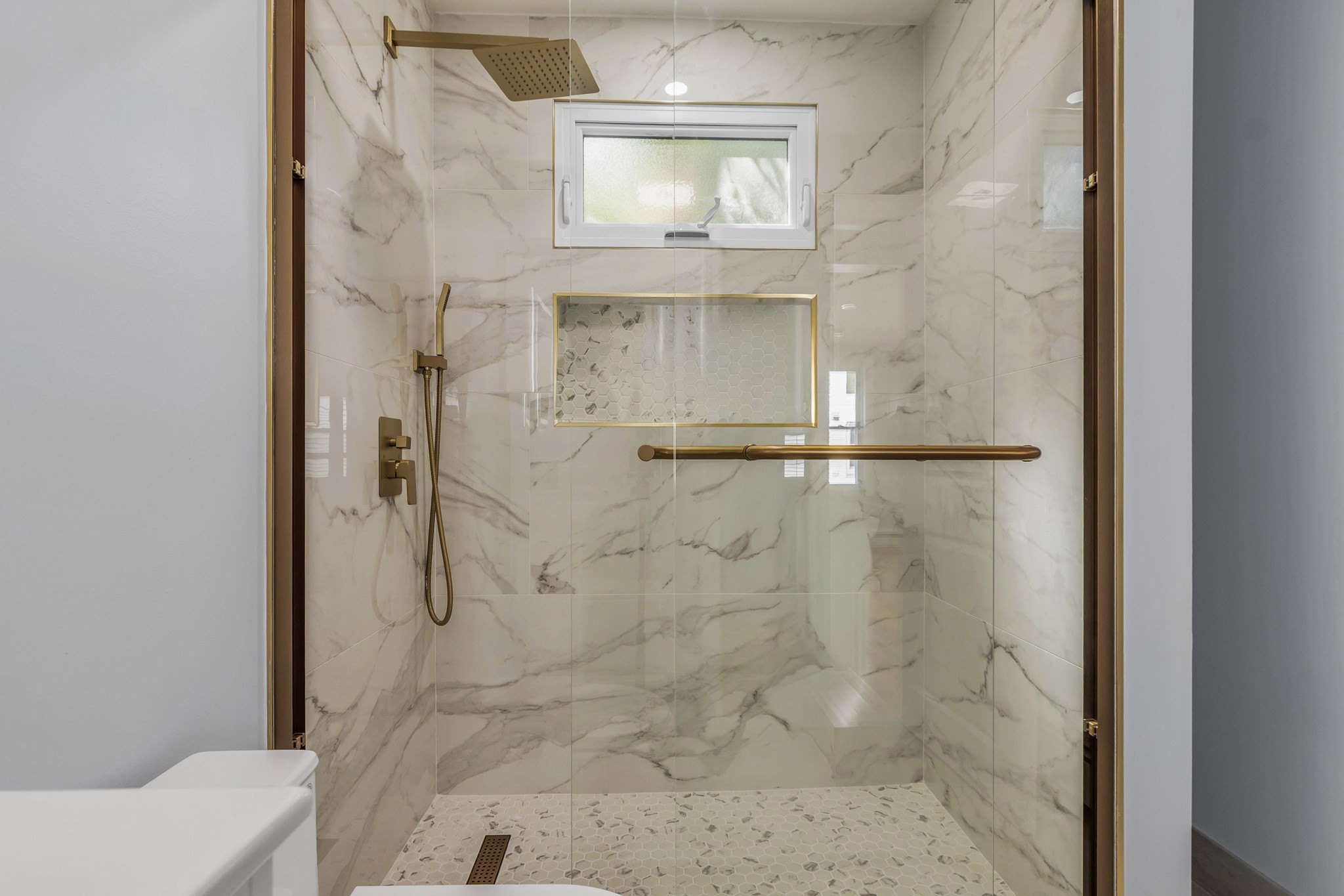 197 Oakland Ave, Methuen, MA 01844 - Image 11