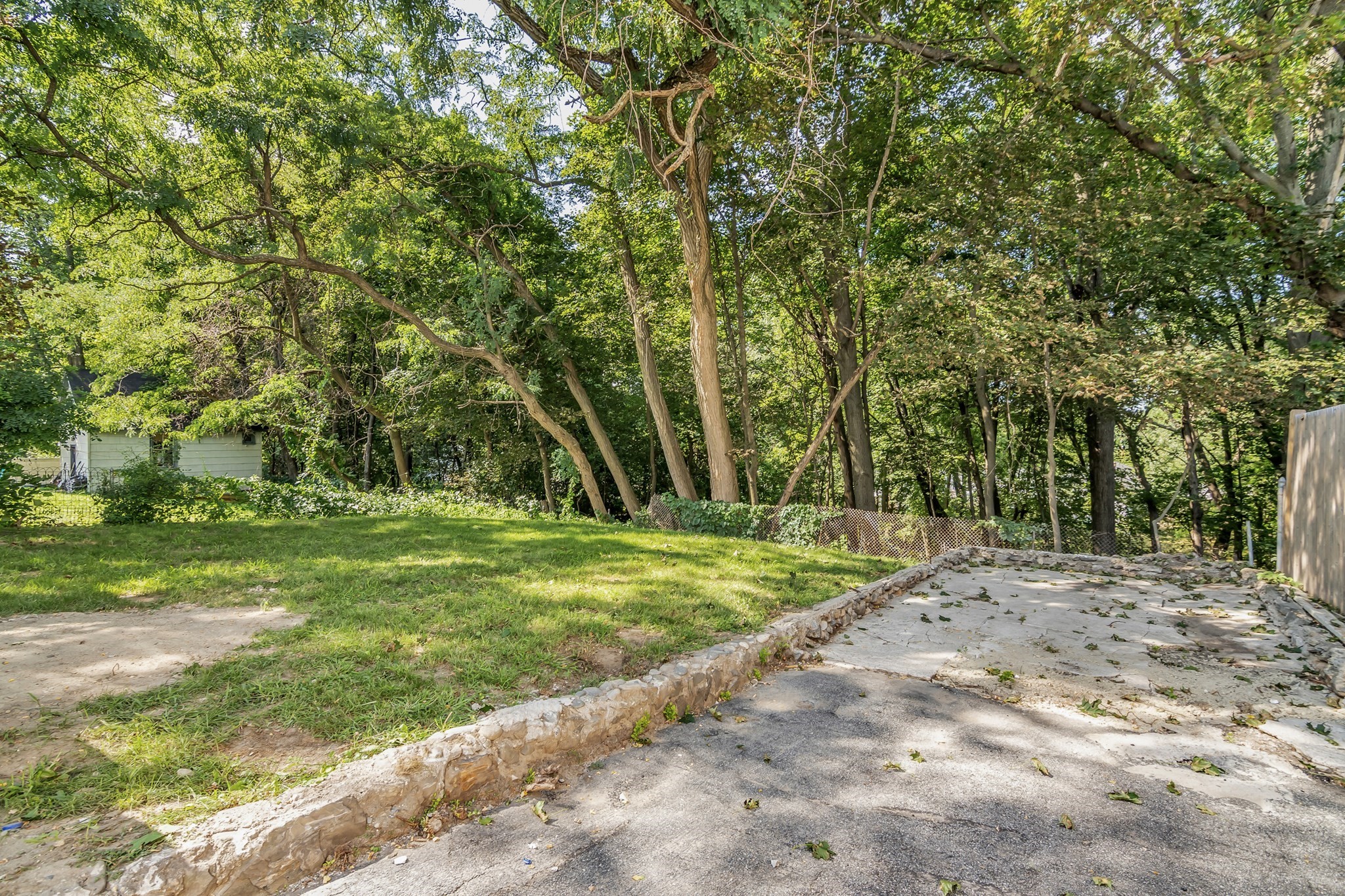 197 Oakland Ave, Methuen, MA 01844 - Image 33