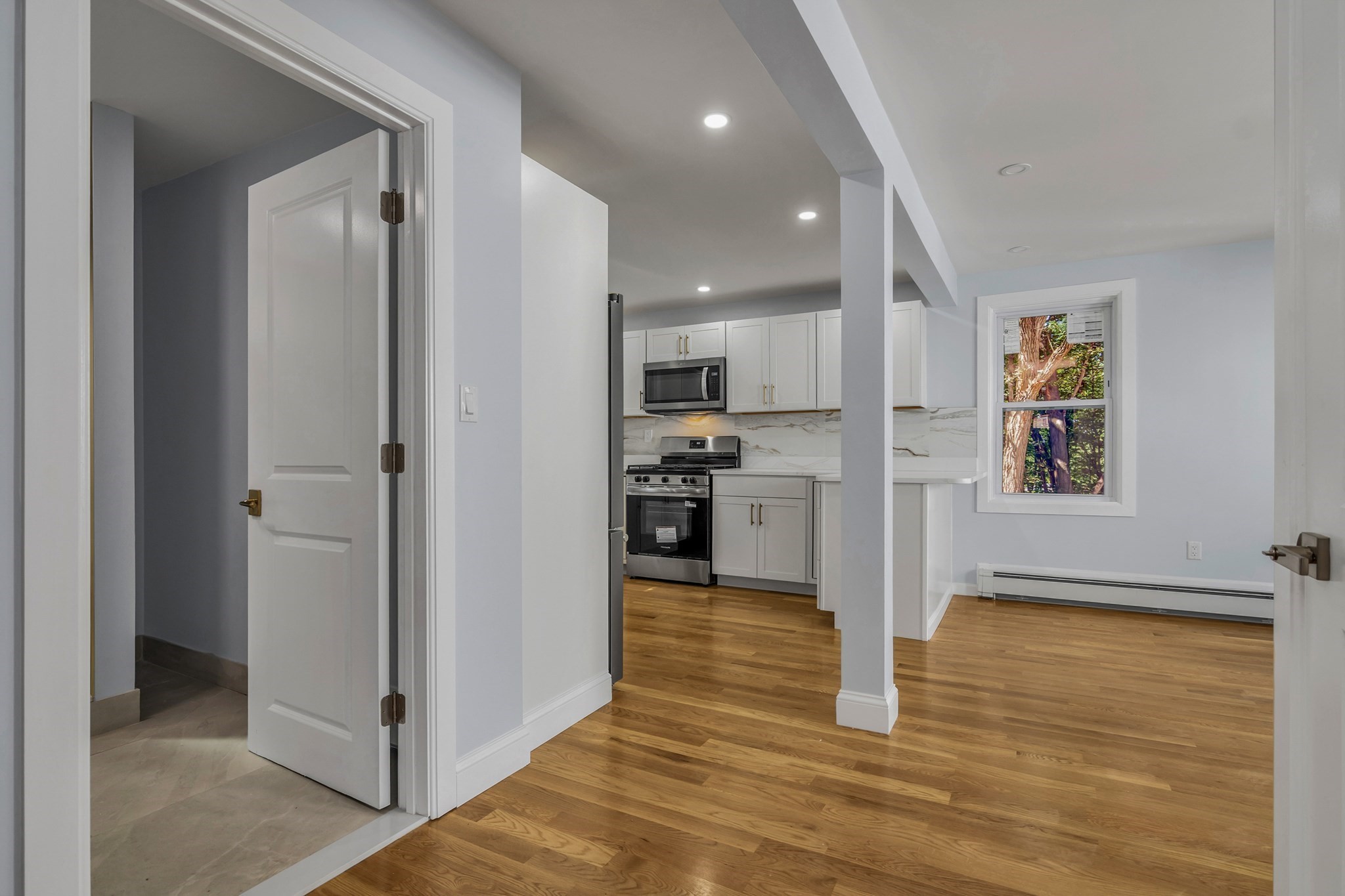 197 Oakland Ave, Methuen, MA 01844 - Image 9