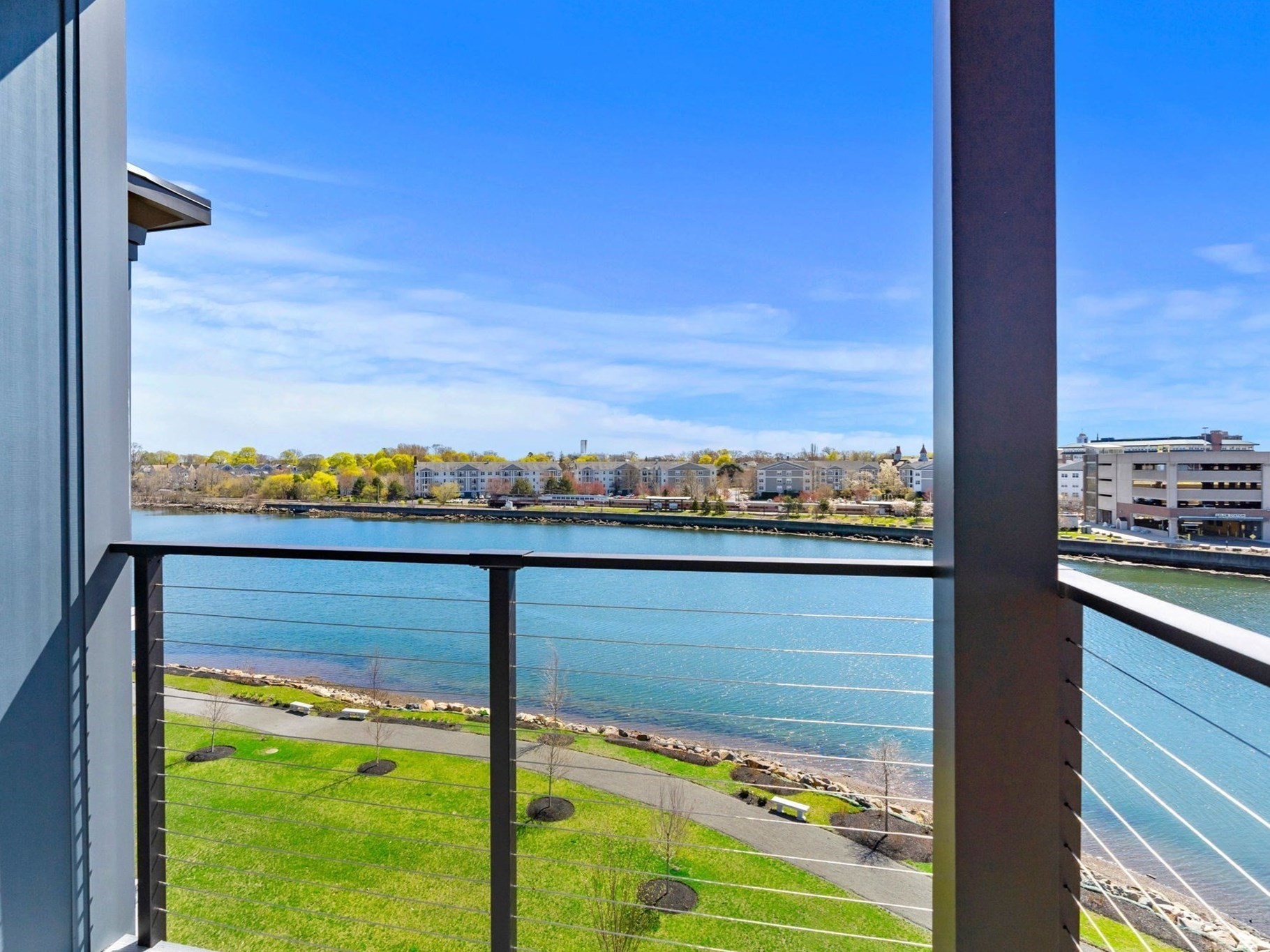 16 Franklin Street Unit 1402, Salem, MA 01970