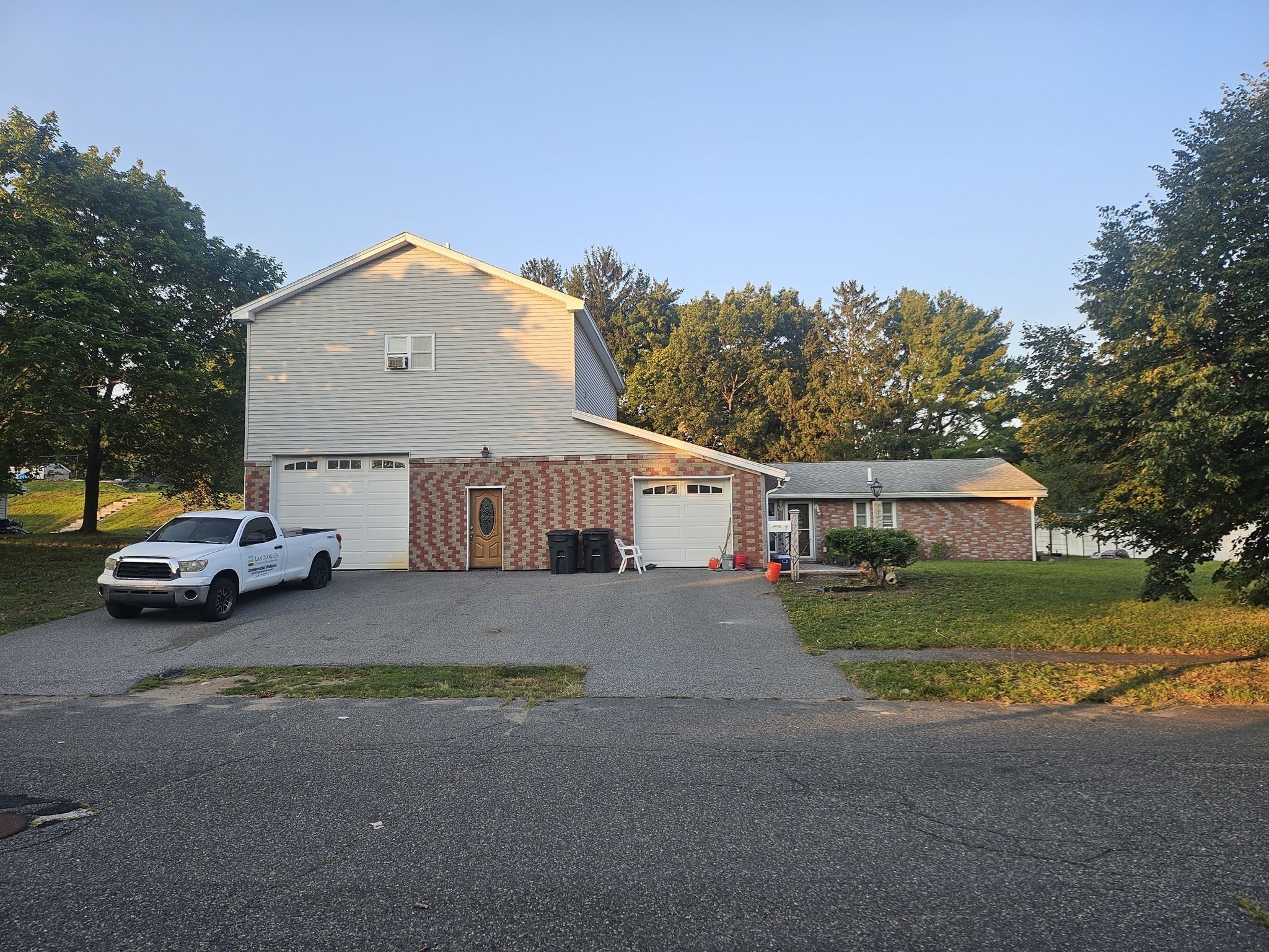 7 Lisa Rd, Peabody, MA 01960