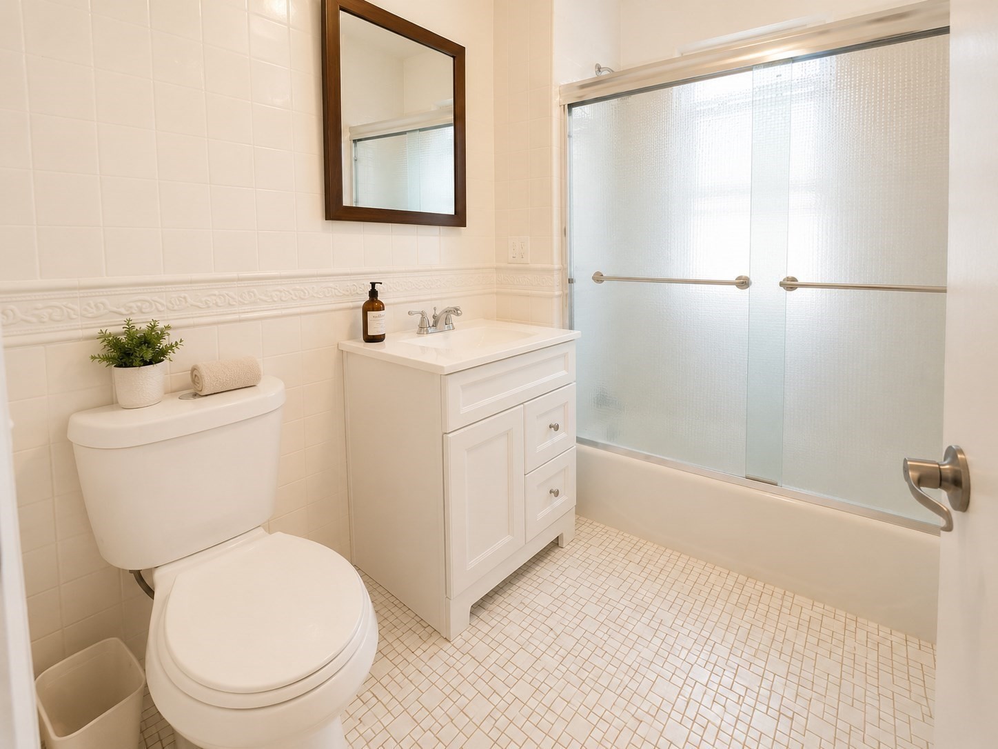 27 Woodleigh Rd, Watertown, MA 02472 - Image 14
