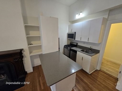 86 Charles St, Apt 5