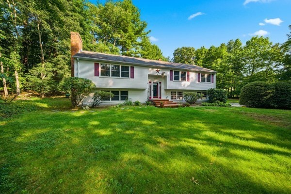 181 Whitcomb Ave, Littleton, MA 01460