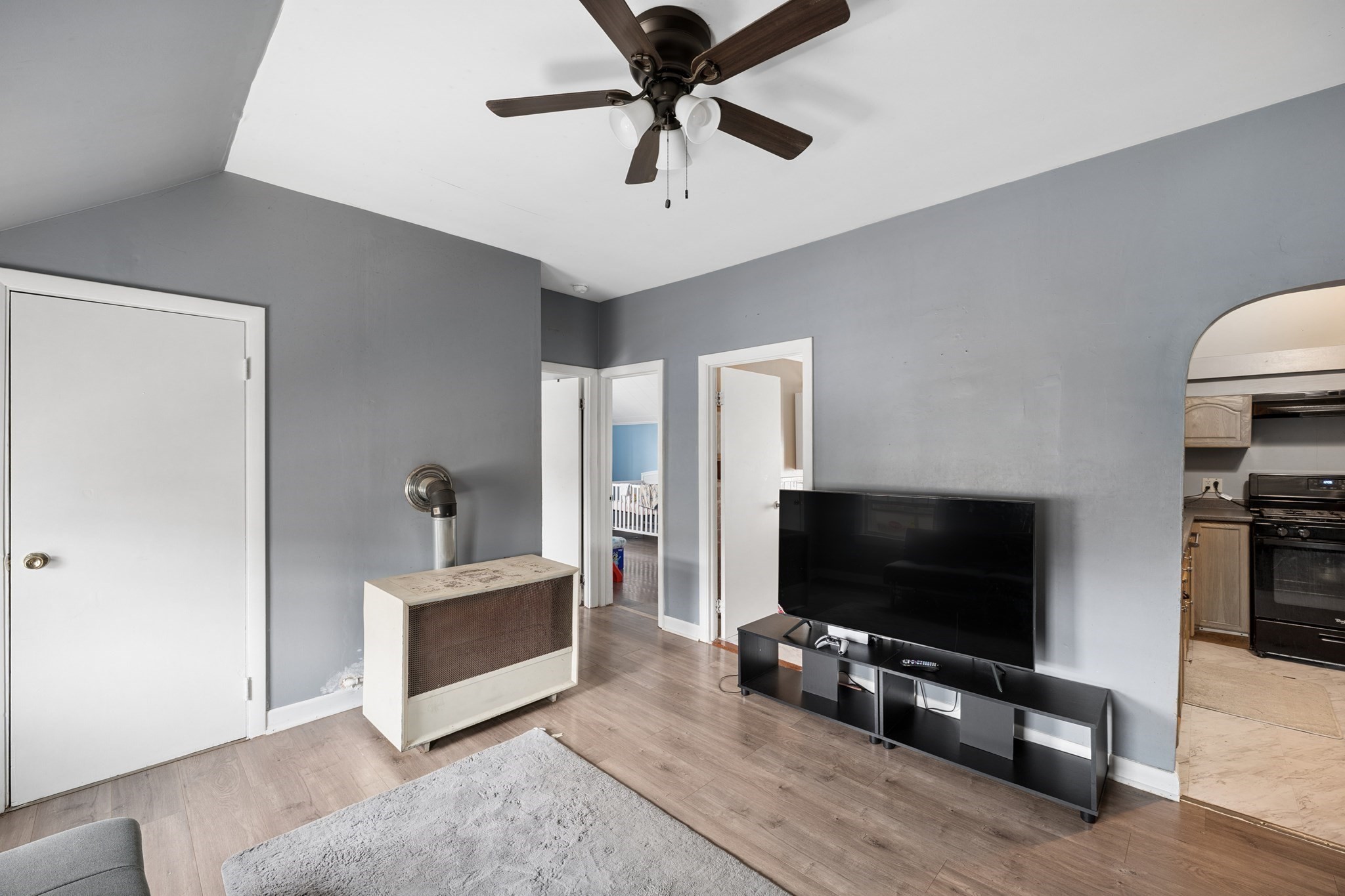 190 Raymond St, Fall River, MA 02723 - Image 25