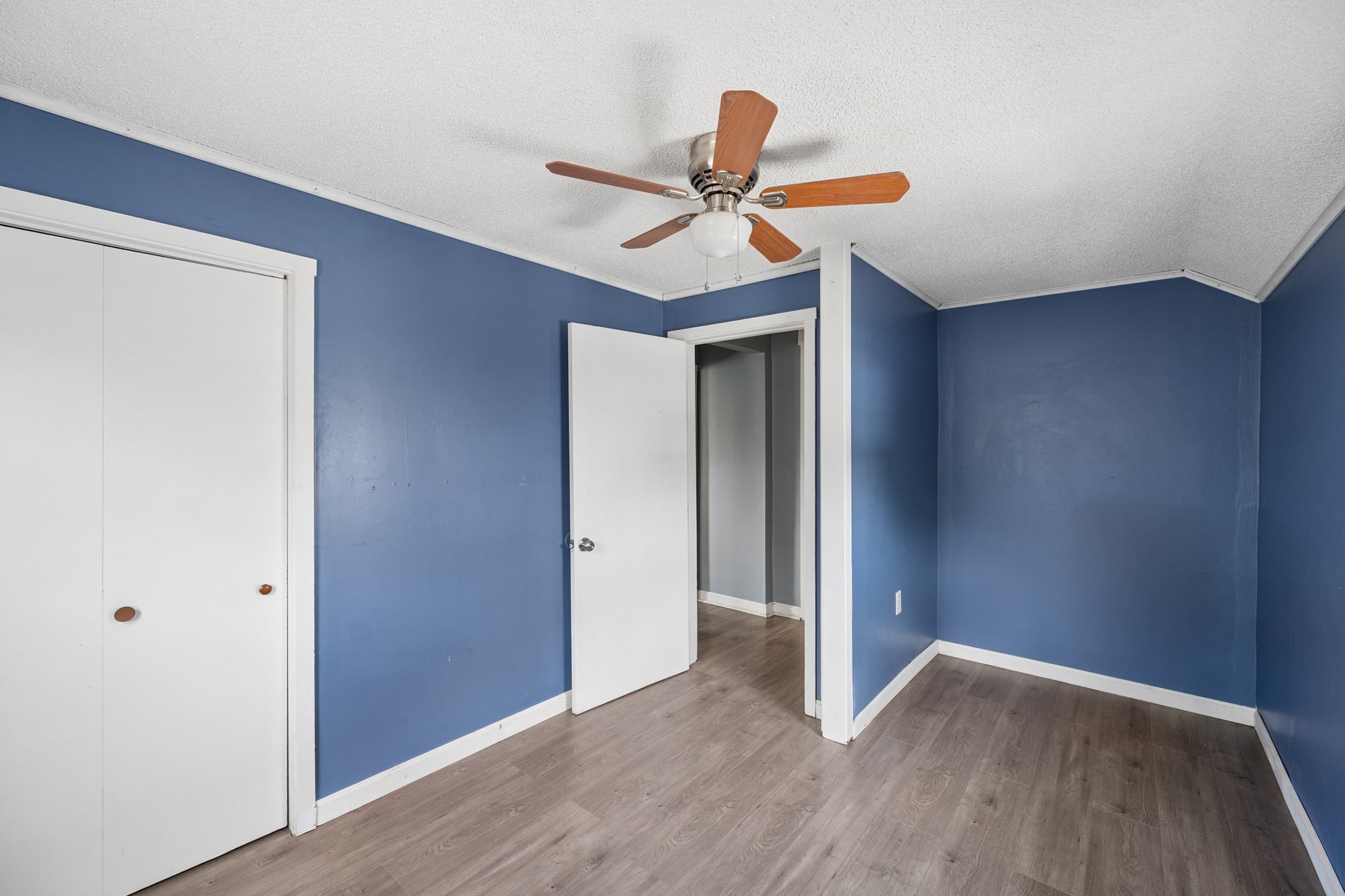 190 Raymond St, Fall River, MA 02723 - Image 34