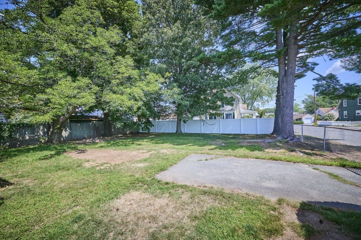 15 Moray St, Lynn, MA 01904 - Image 2