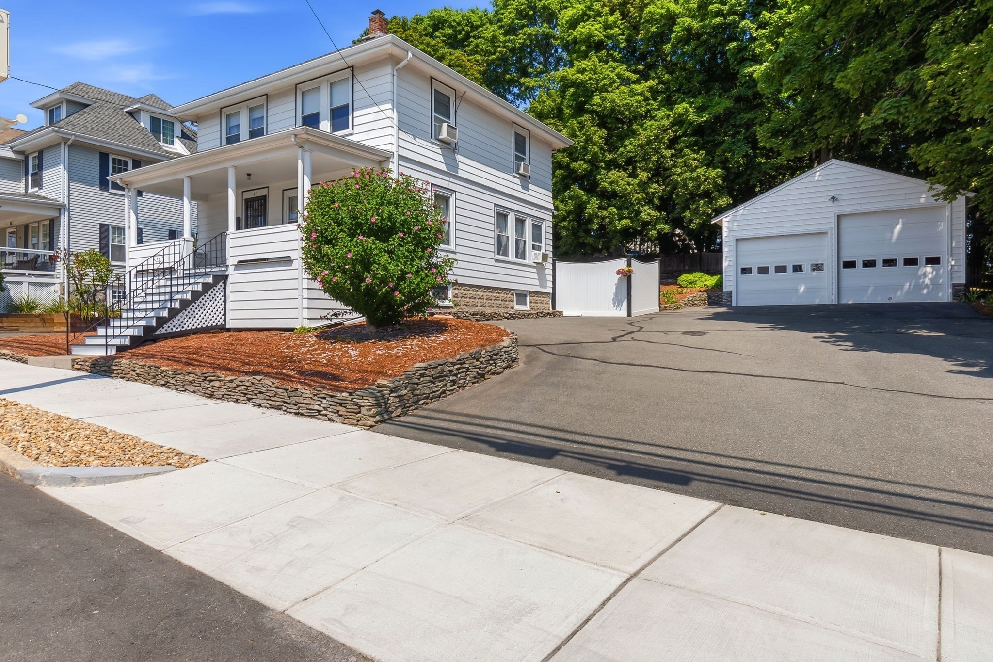 37 Bridge Street, Beverly, MA 01915