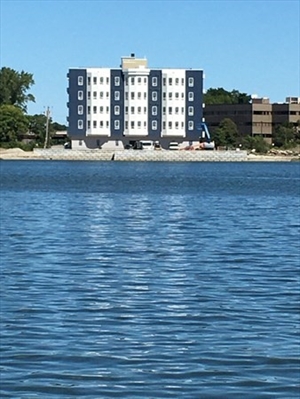 60 Newbury, Apt 11