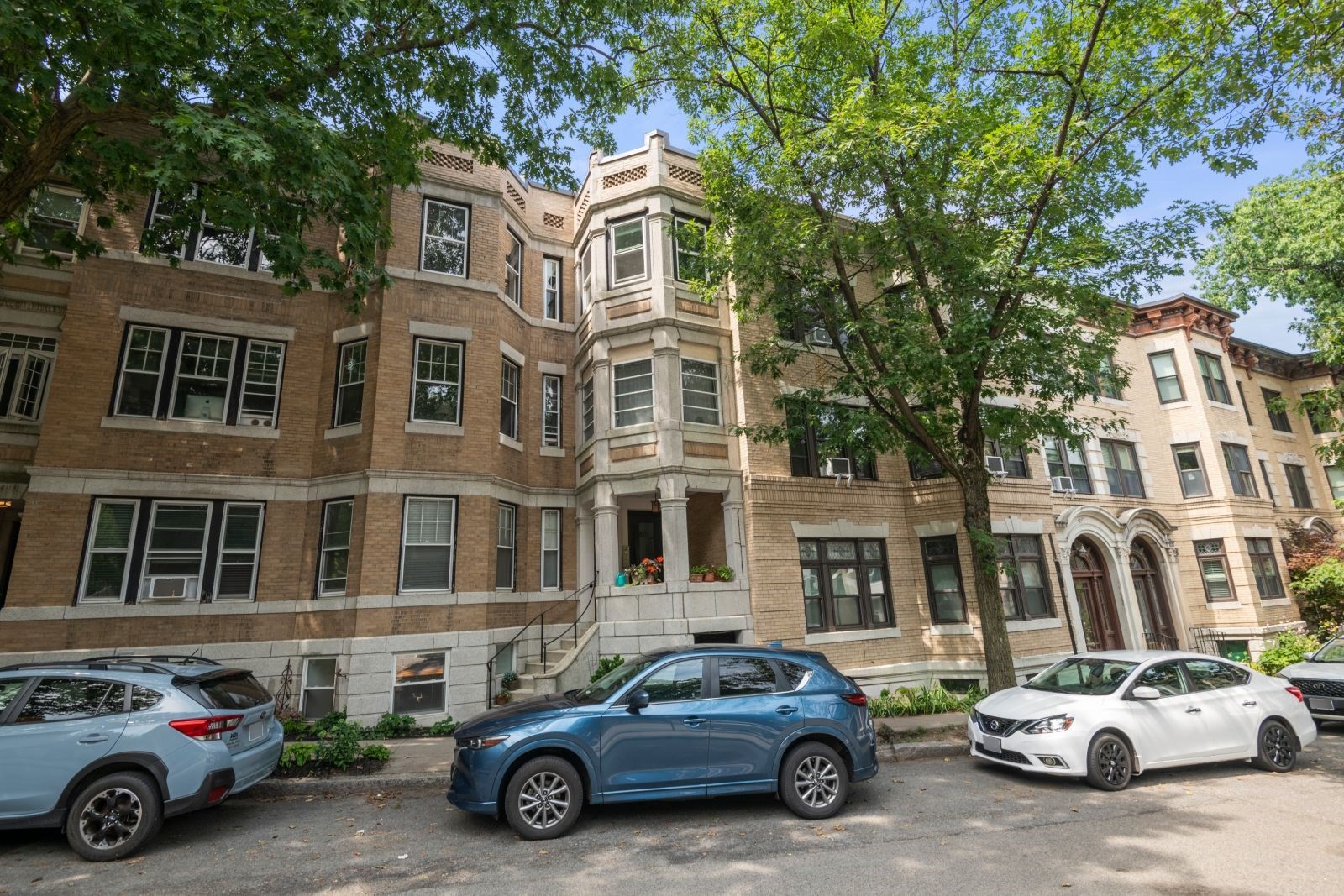 60 Marshal St Unit 4, Brookline, MA 02446