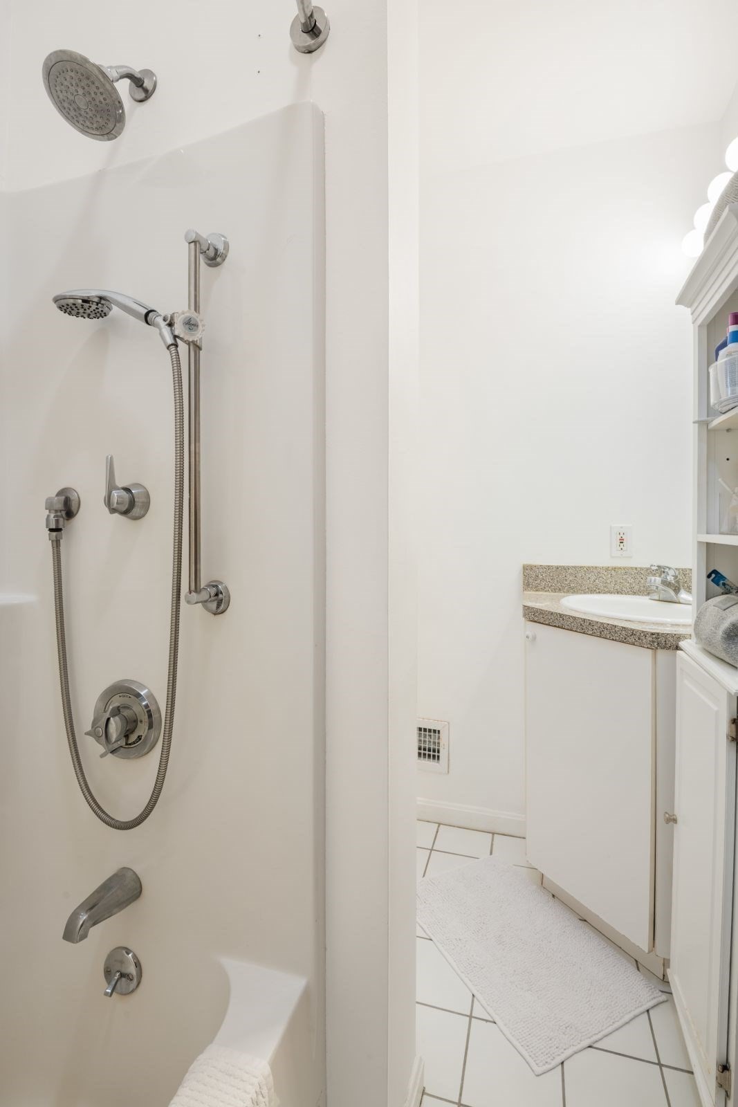 60 Marshal St Unit 4, Brookline, MA 02446 - Image 13