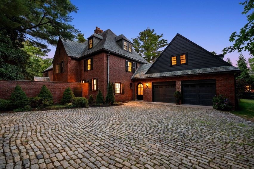 372 Warren St, Brookline, MA 02445 - Image 3