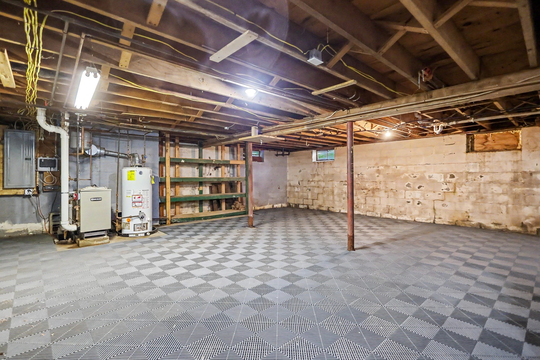 188 Oak St, Methuen, MA 01844 - Image 24