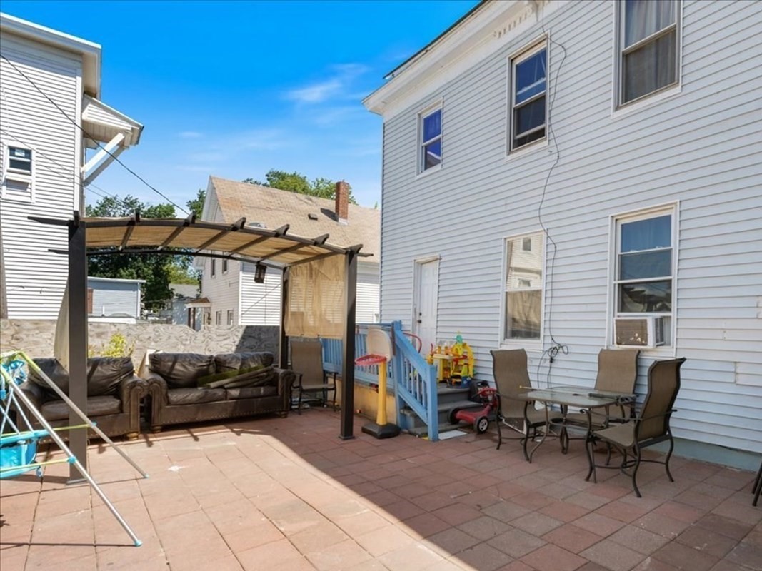 11 Center St, Methuen, MA 01844 - Image 21