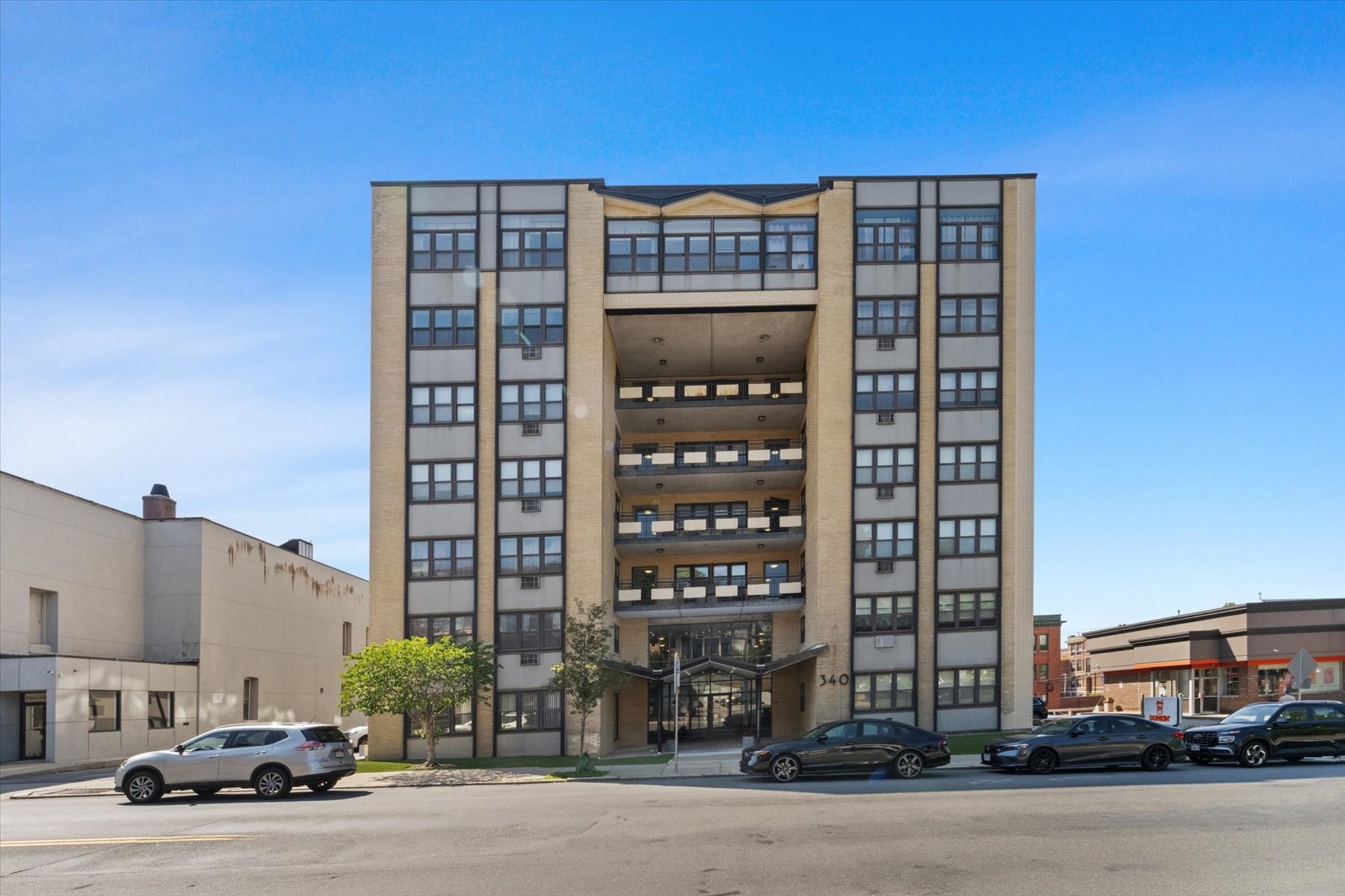340 Main St Unit 709, Melrose, MA 02176