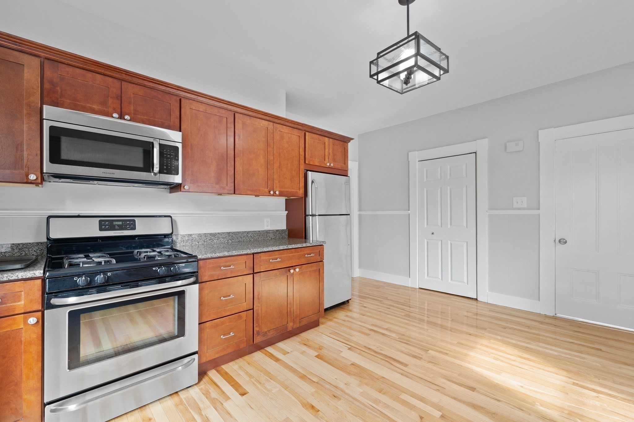 24 Village St Unit 1, Marblehead, MA 01945