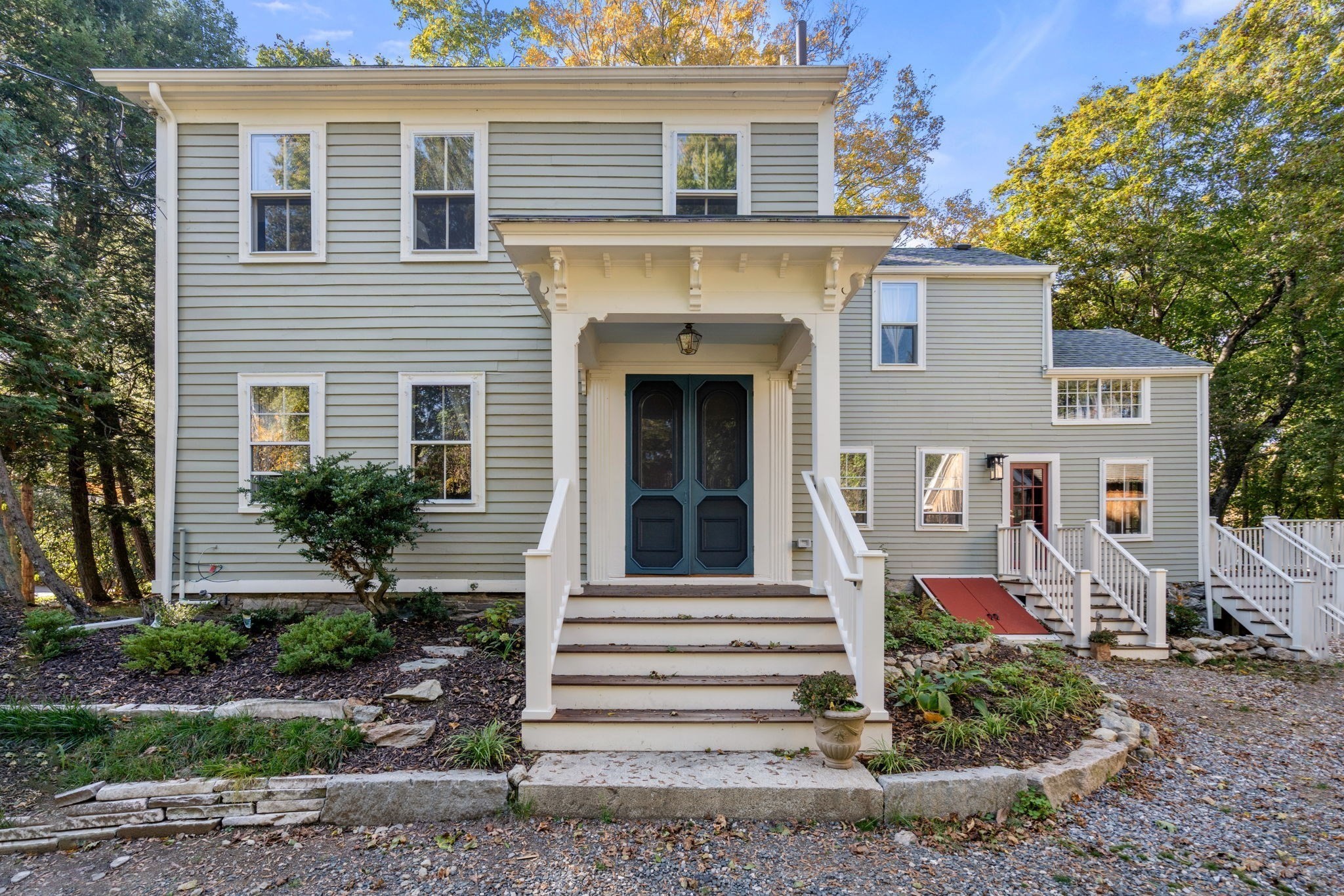 25 Farm Road, Sherborn, MA 01770