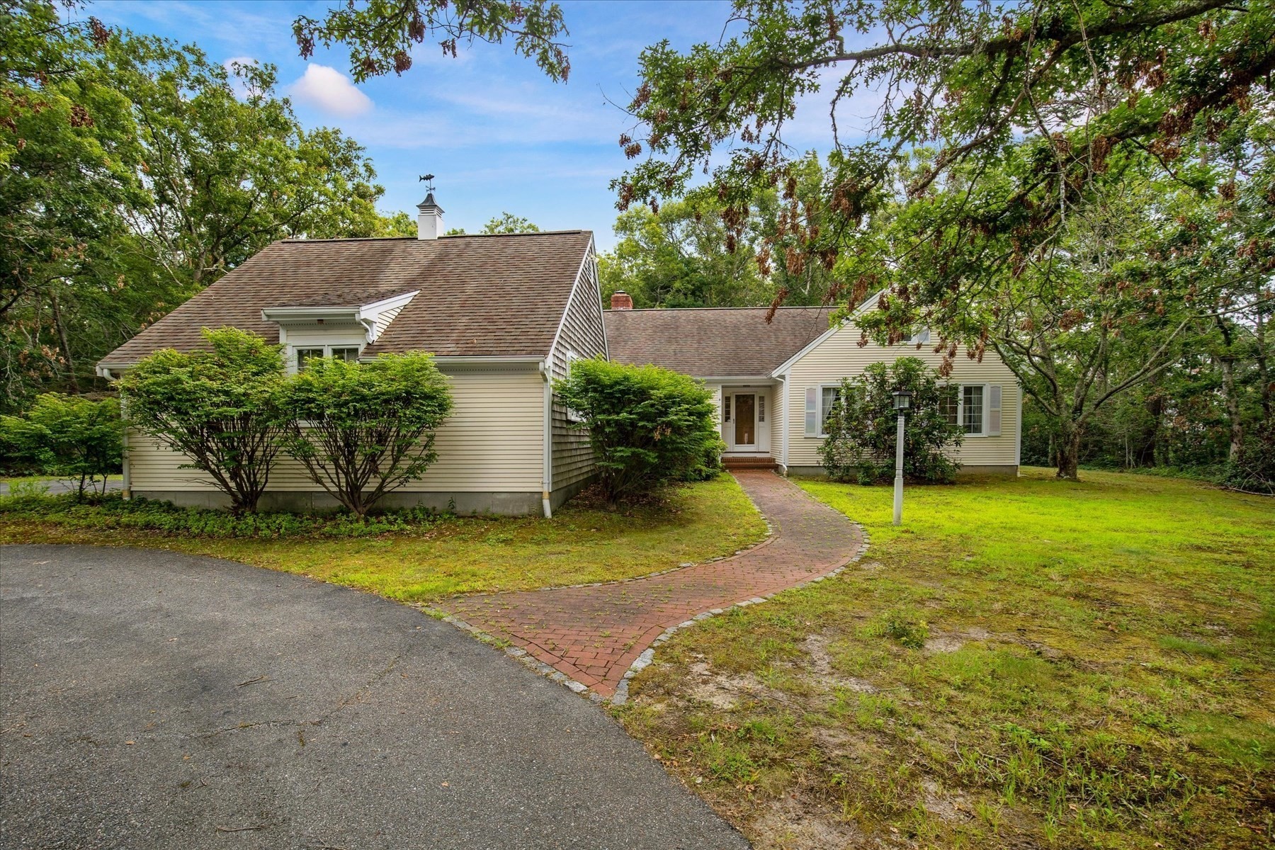 4 Woodspring Farm Ln, Sandwich, MA 02563
