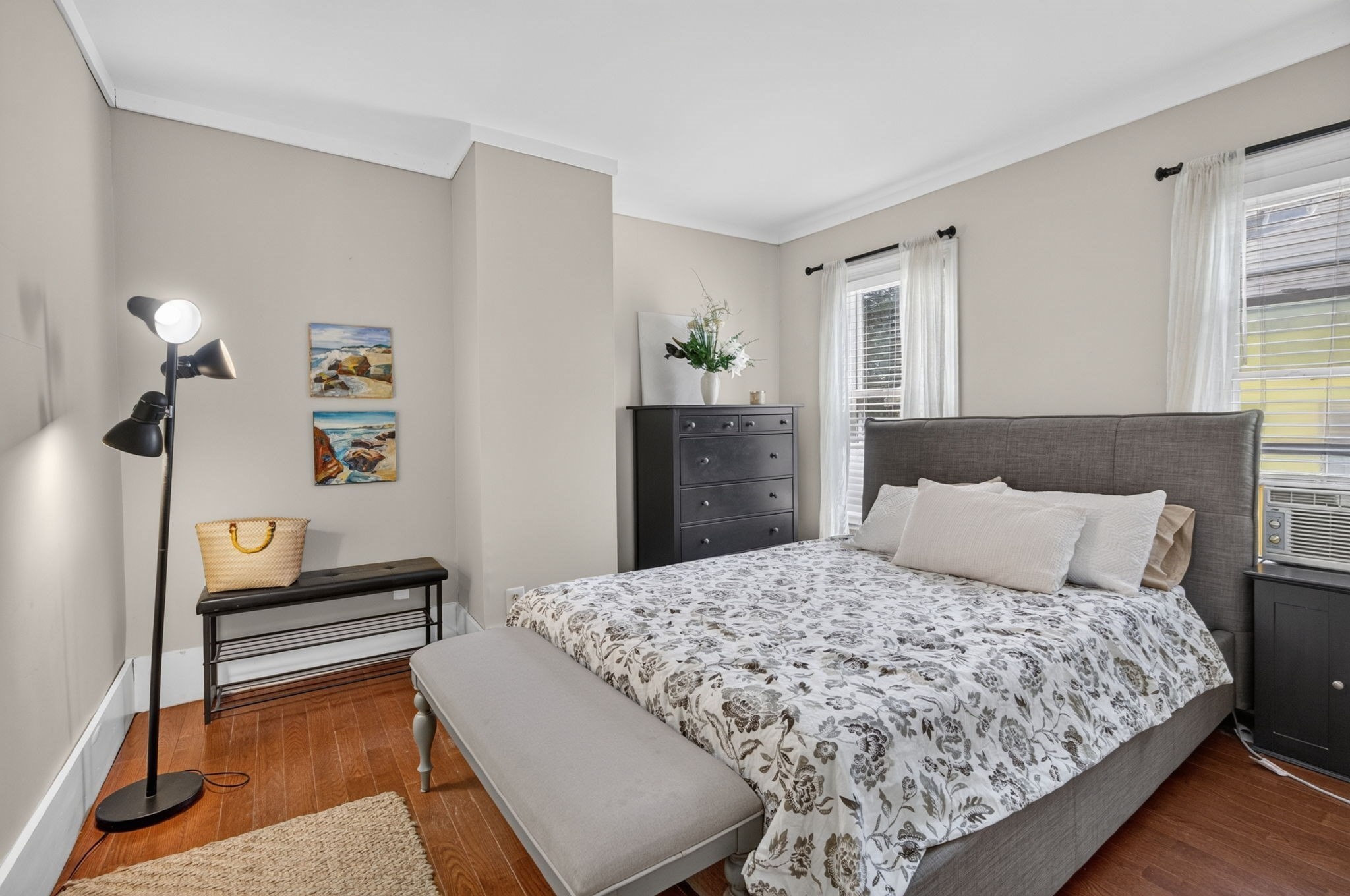 65 Howard St Unit 2, Cambridge, MA 02139