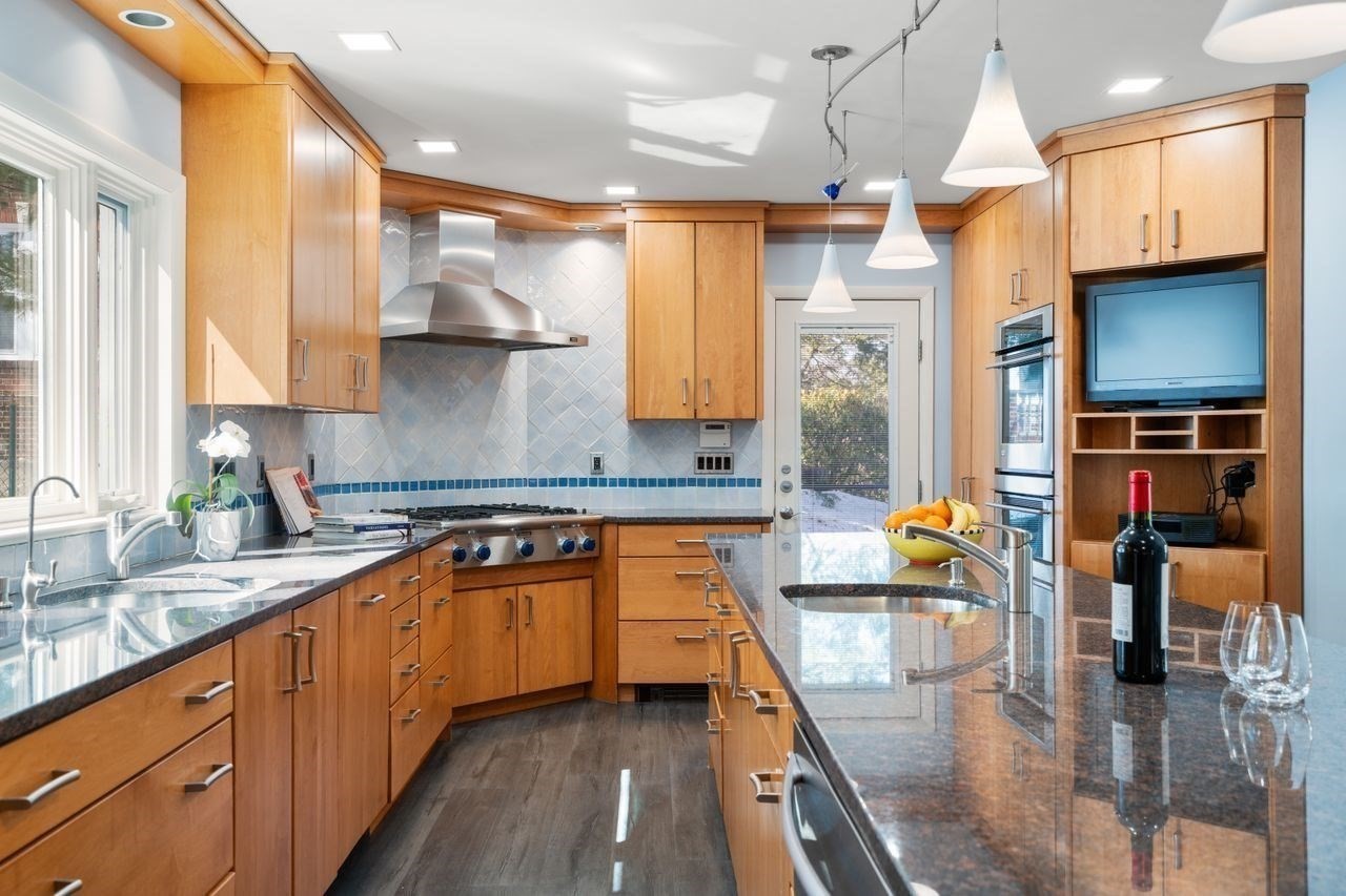 52 Clinton Road, Brookline, MA 02445 - Image 12