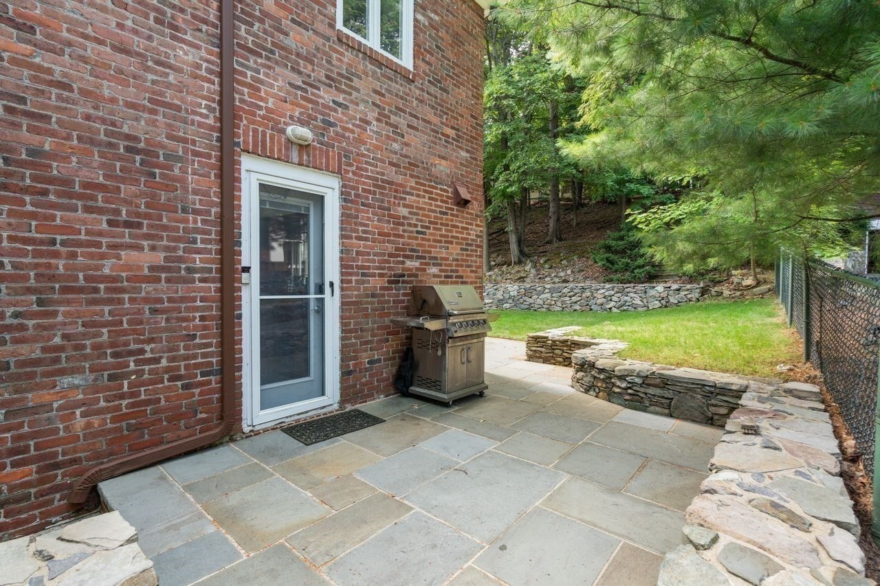 52 Clinton Road, Brookline, MA 02445 - Image 30