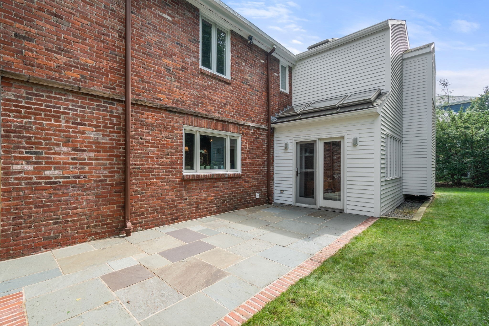52 Clinton Road, Brookline, MA 02445 - Image 31