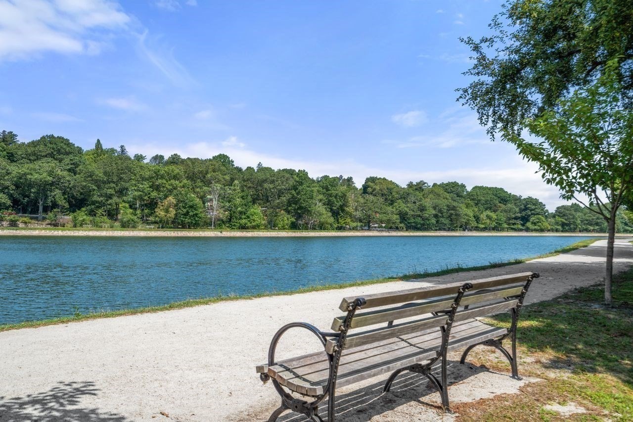 52 Clinton Road, Brookline, MA 02445 - Image 35