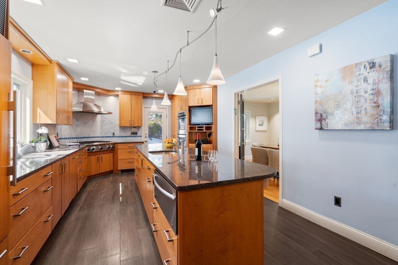 52 Clinton Road, Brookline, MA 02445 - Image 10