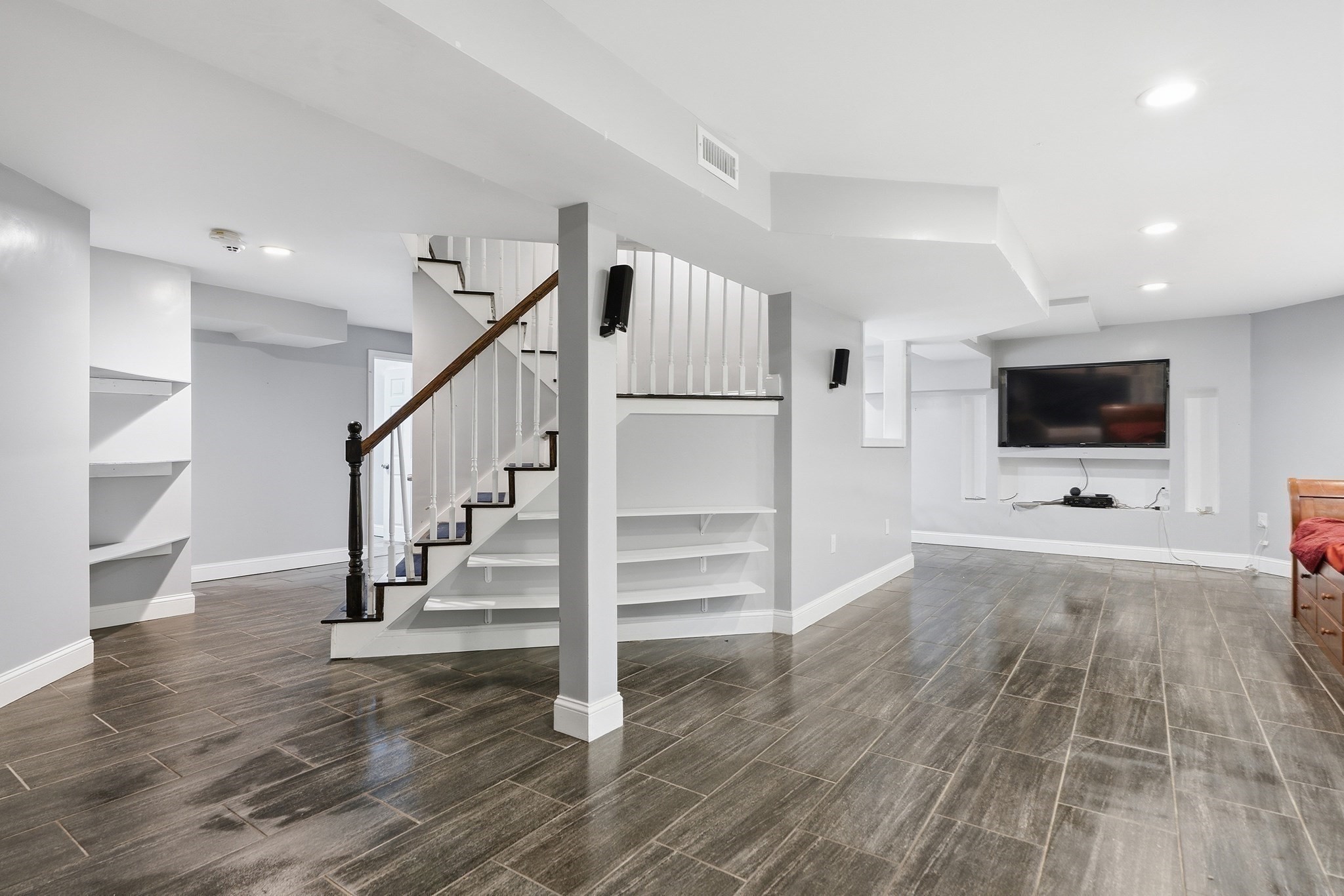 247 Hampstead St, Methuen, MA 01844 - Image 18