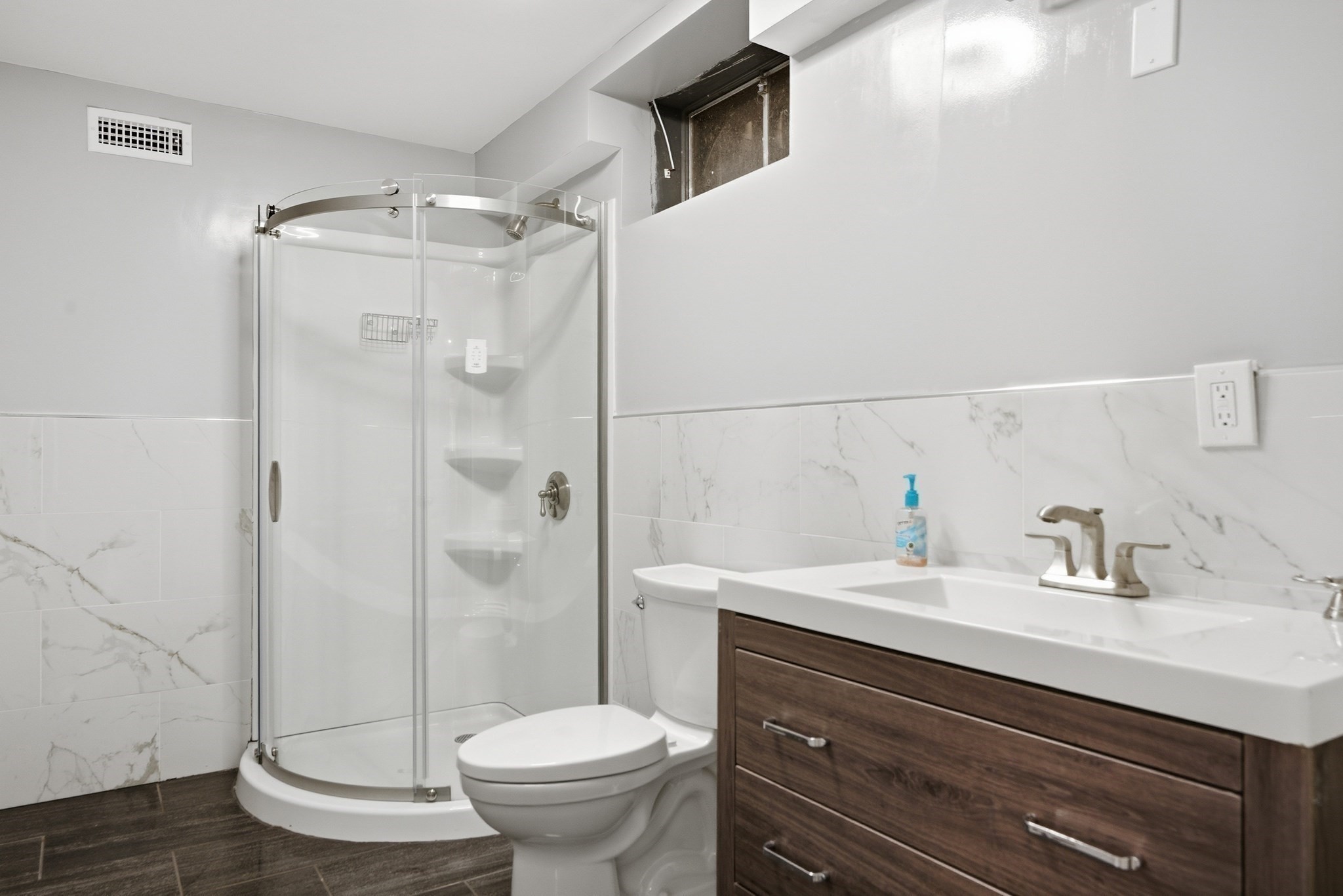 247 Hampstead St, Methuen, MA 01844 - Image 22