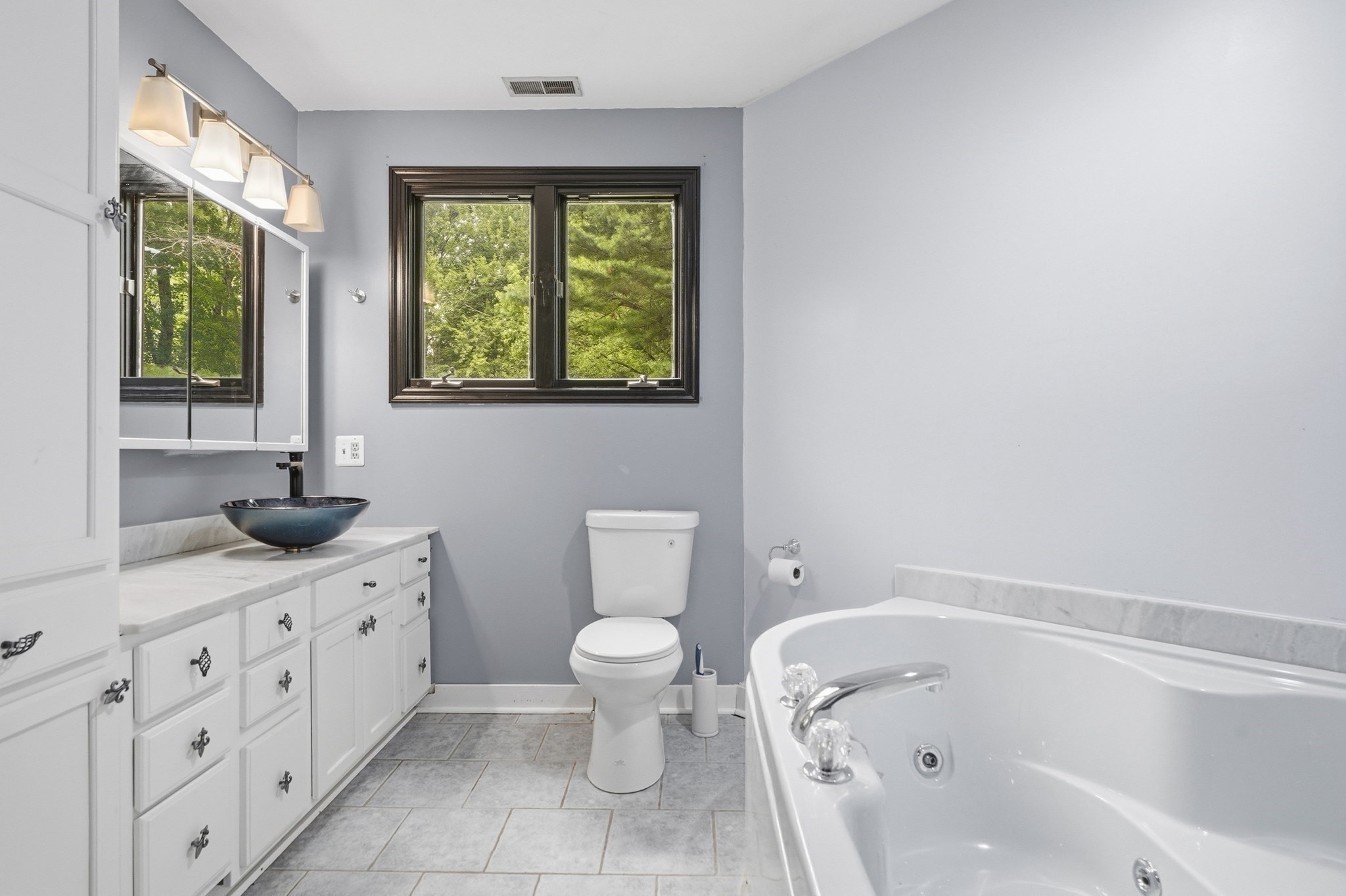 247 Hampstead St, Methuen, MA 01844 - Image 35