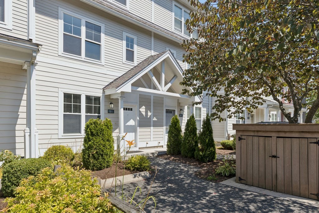 12 Blue Jay Cir Unit 12, Mattapan, Boston, MA 02126
