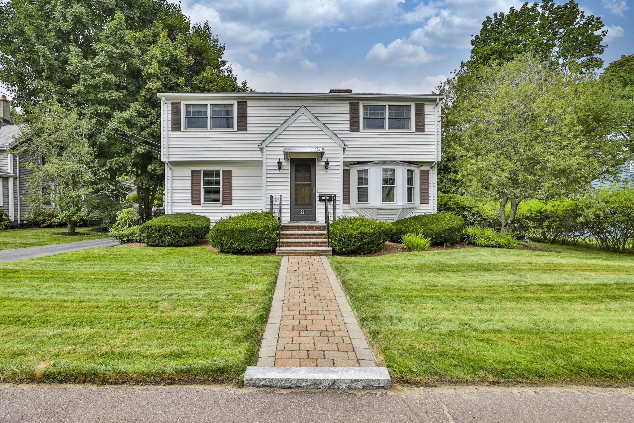 21 Preston St, Wakefield, MA 01880