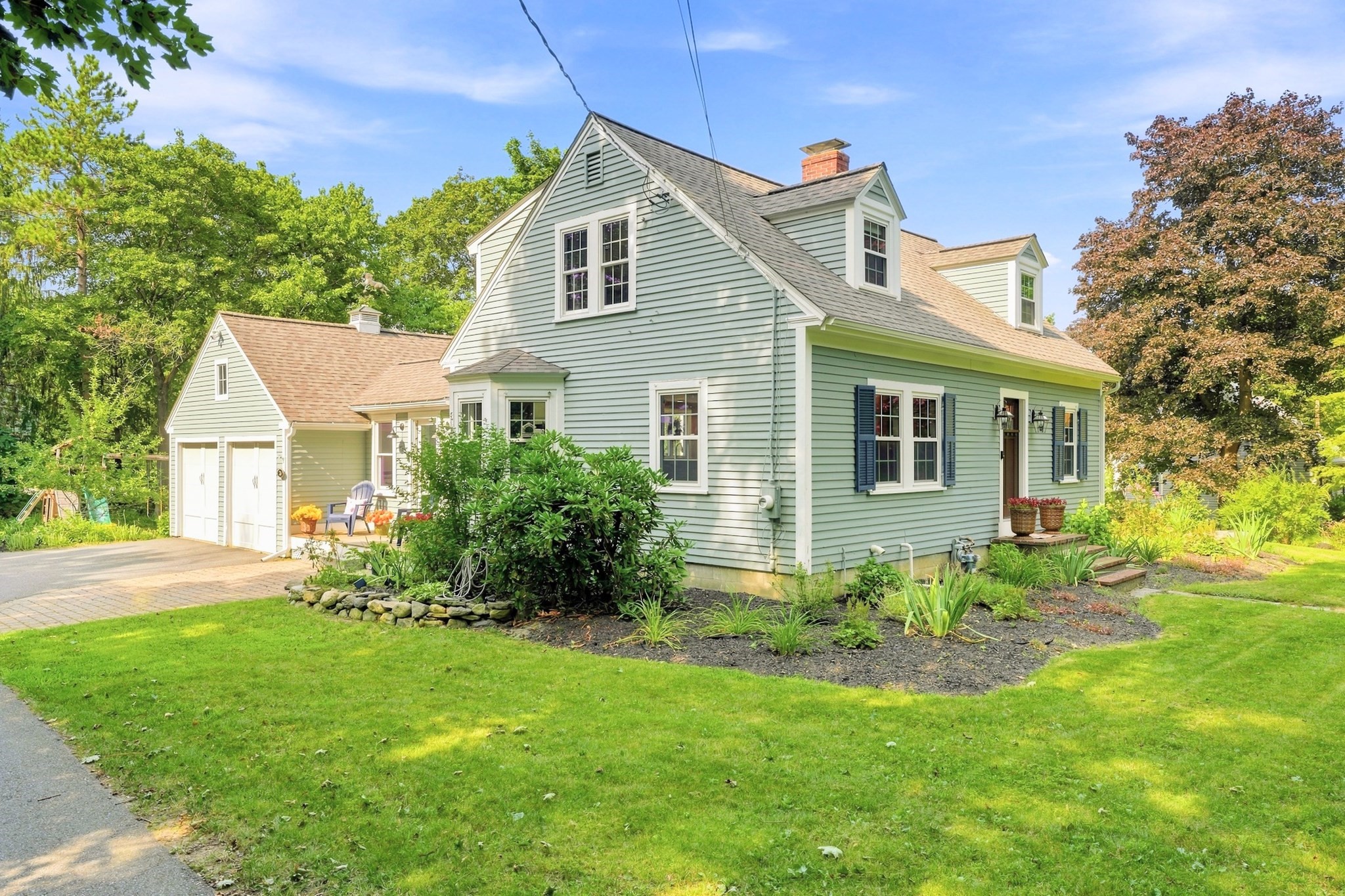 26 Concord Rd, Acton, MA 01720