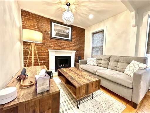 497 Sumner, Apt 2