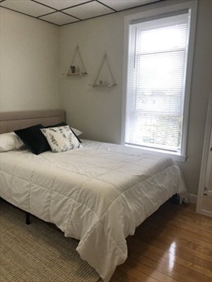 77 Lyman Ave., Apt 2