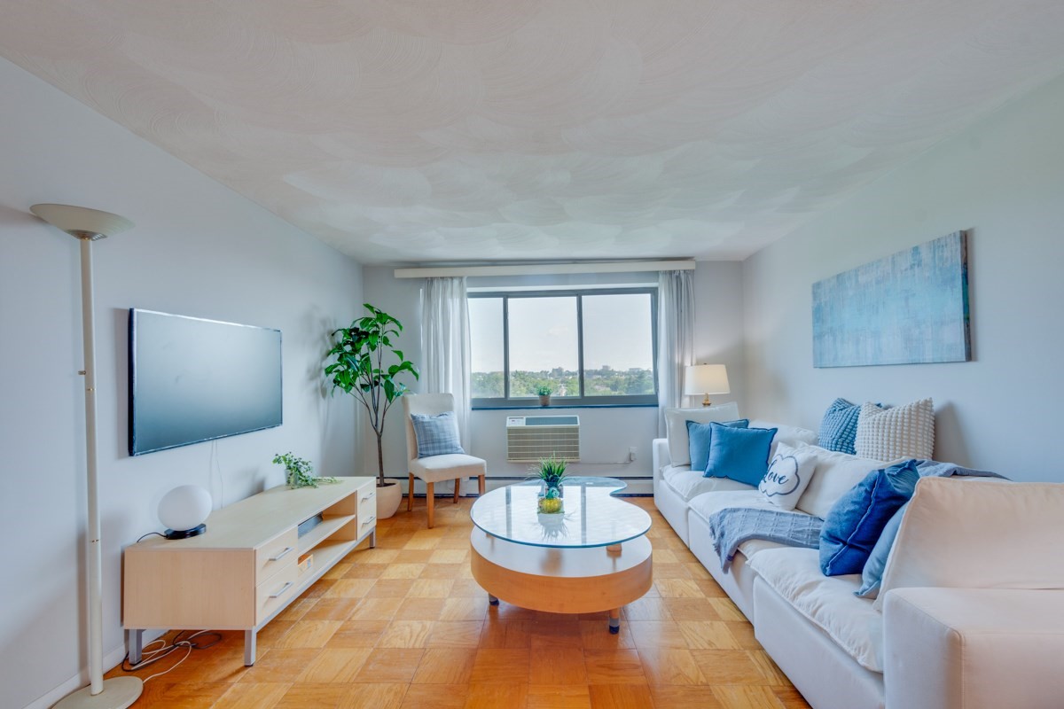 287 Harvard St Unit 79, Cambridge, MA 02139