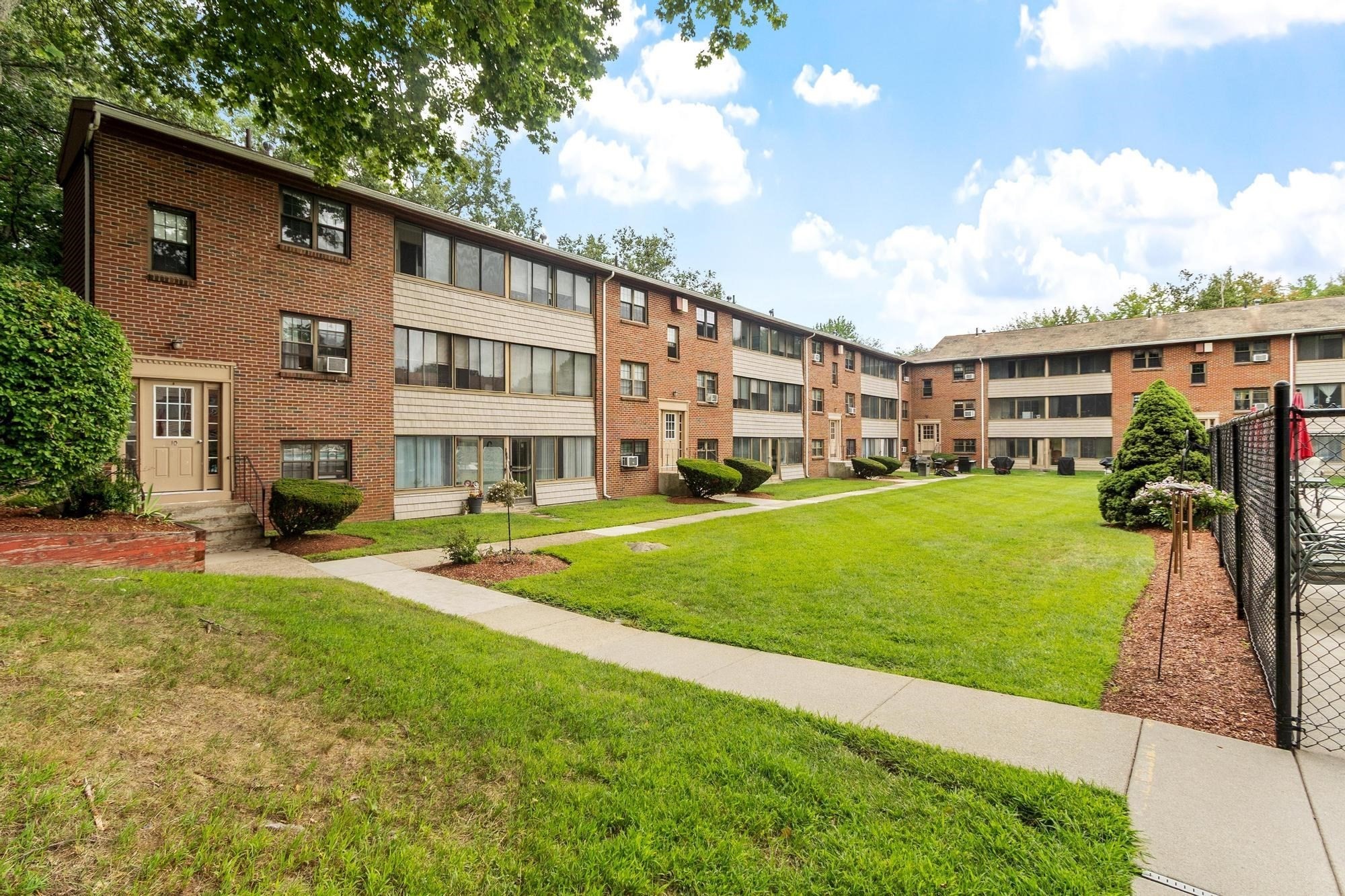 68 Preston Street Unit 2C, Wakefield, MA 01880 - Image 24