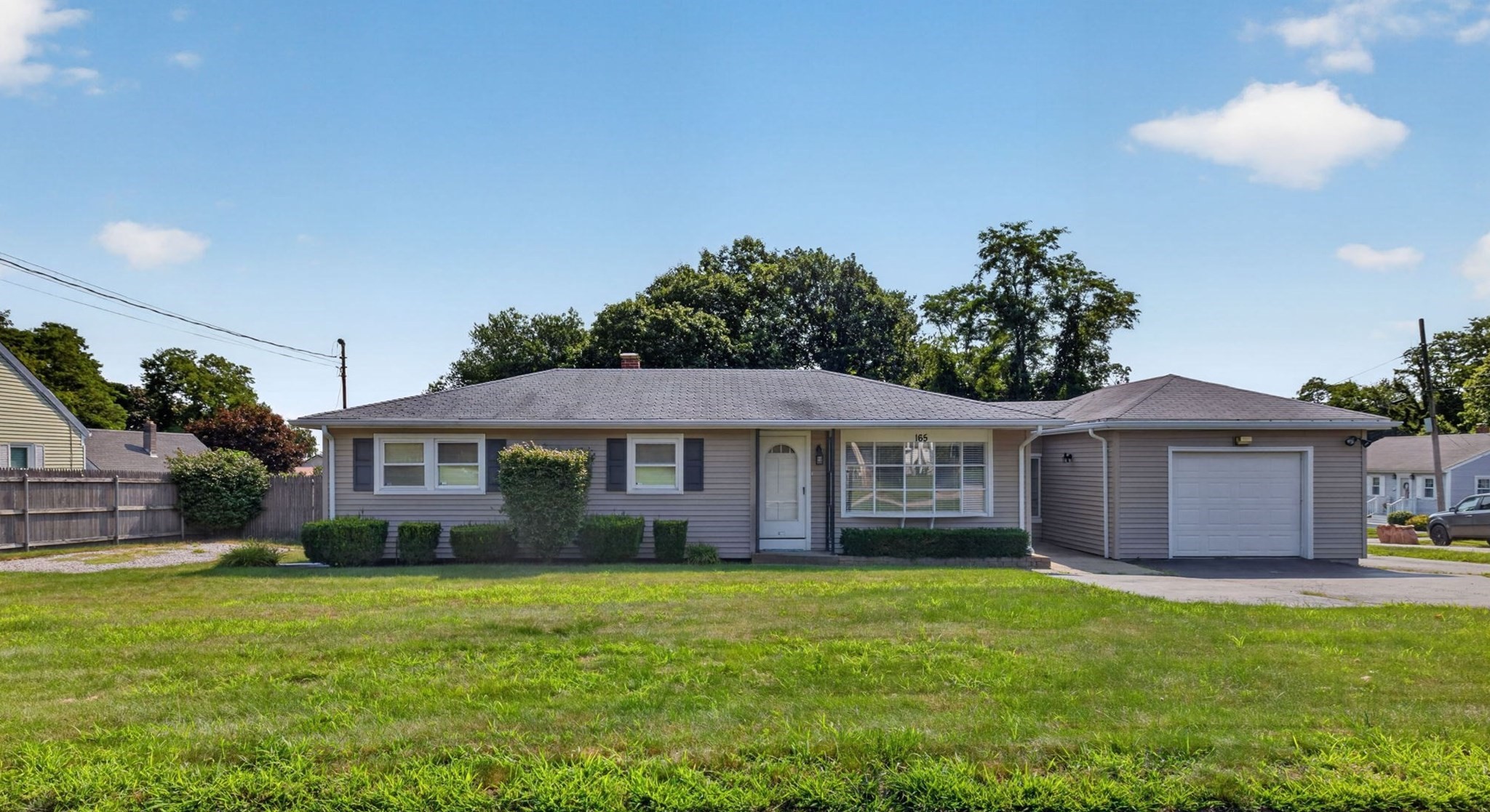 165 Swansom Rd, Swansea, MA 02777