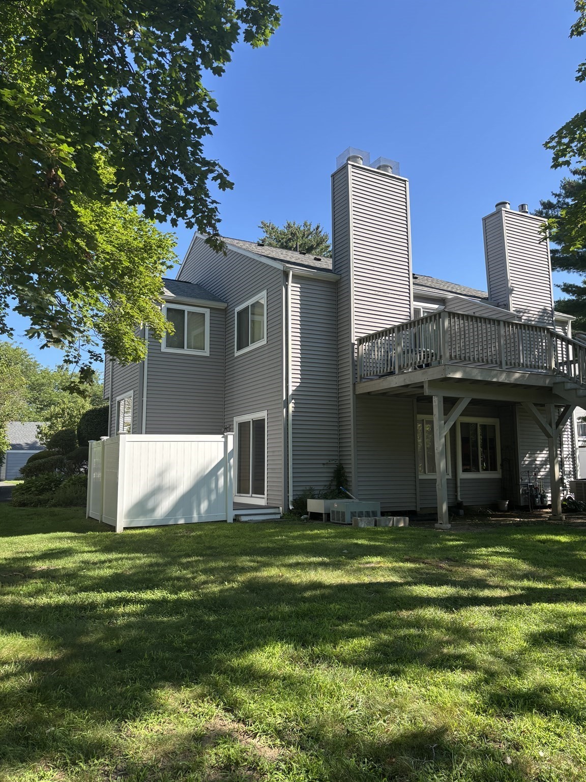 5 Autumn Ln Unit 5, Amherst, MA 01002