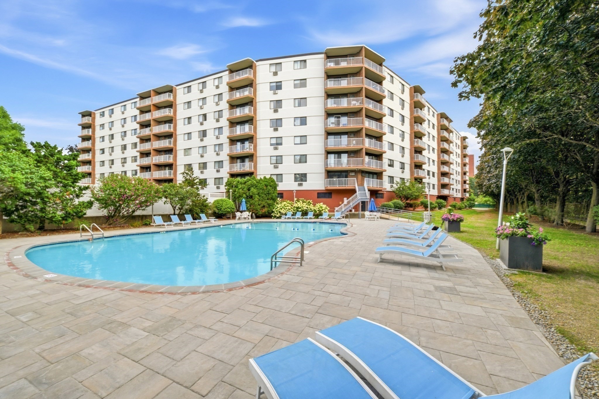 131 Coolidge Avenue Unit 526, Watertown, MA 02472 - Image 22